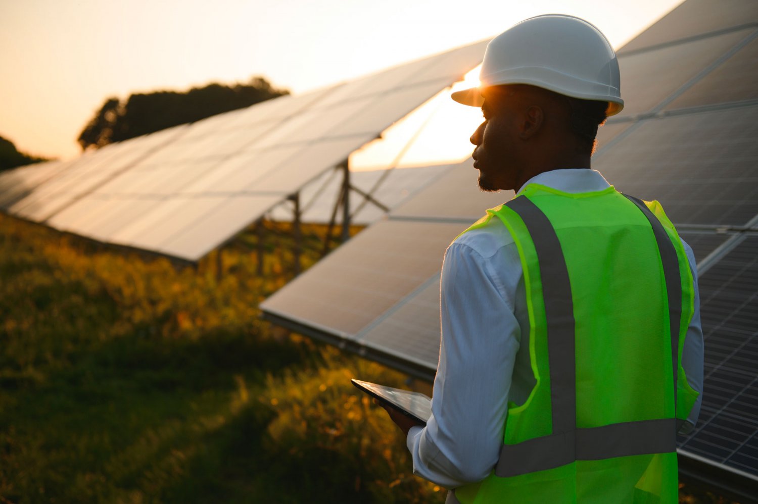 Ouvrier photovoltaïque